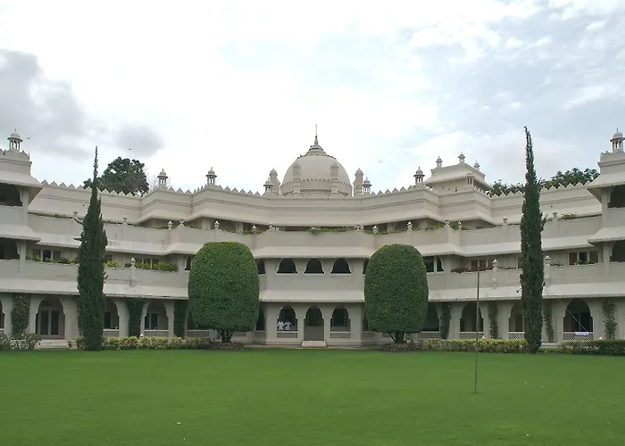 Gateway Aurangabad - Chhatrapati Sambhaji Nagar